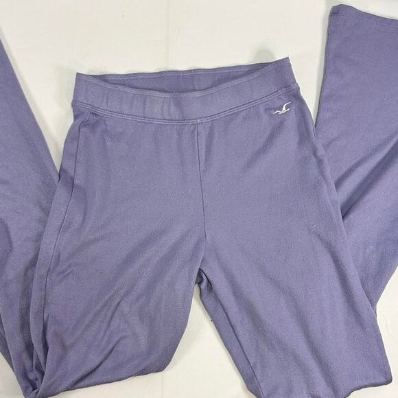 Hollister Co Flared Extremely Soft Pants Size Small - Picture 2 of 6